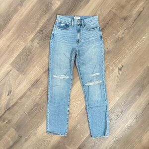 Madewell The Perfect Vintage Straight Leg Light Blue Distressed Jeans size 26T
